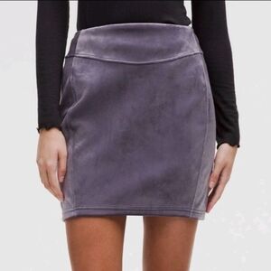 Lululemon Scuba High Rise Velvet Y2K Athleisure Mini Skirt Small Purple Gray NWT